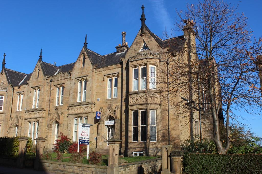 Edgerton Hotel Huddersfield Extérieur photo
